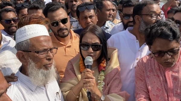 বাবার মতোই আমি নিজের জীবন উৎসর্গ করব: প্রতিমন্ত্রী পুতুল