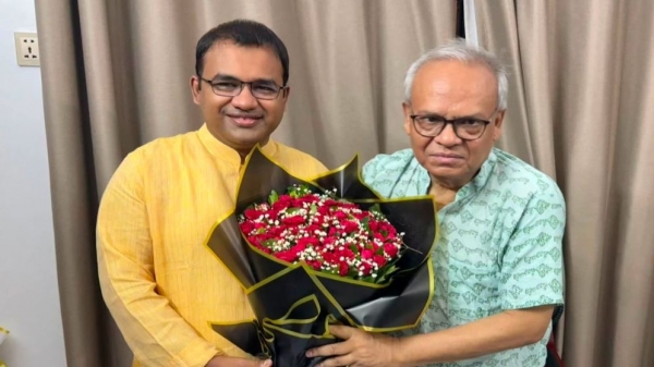 বিএনপির ভারপ্রাপ্ত মহাসচিব রিজভীকে খন্দকার মারুফের অভিনন্দন